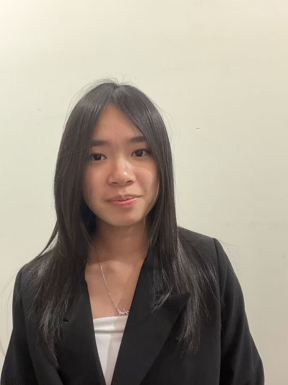 Ava Thai